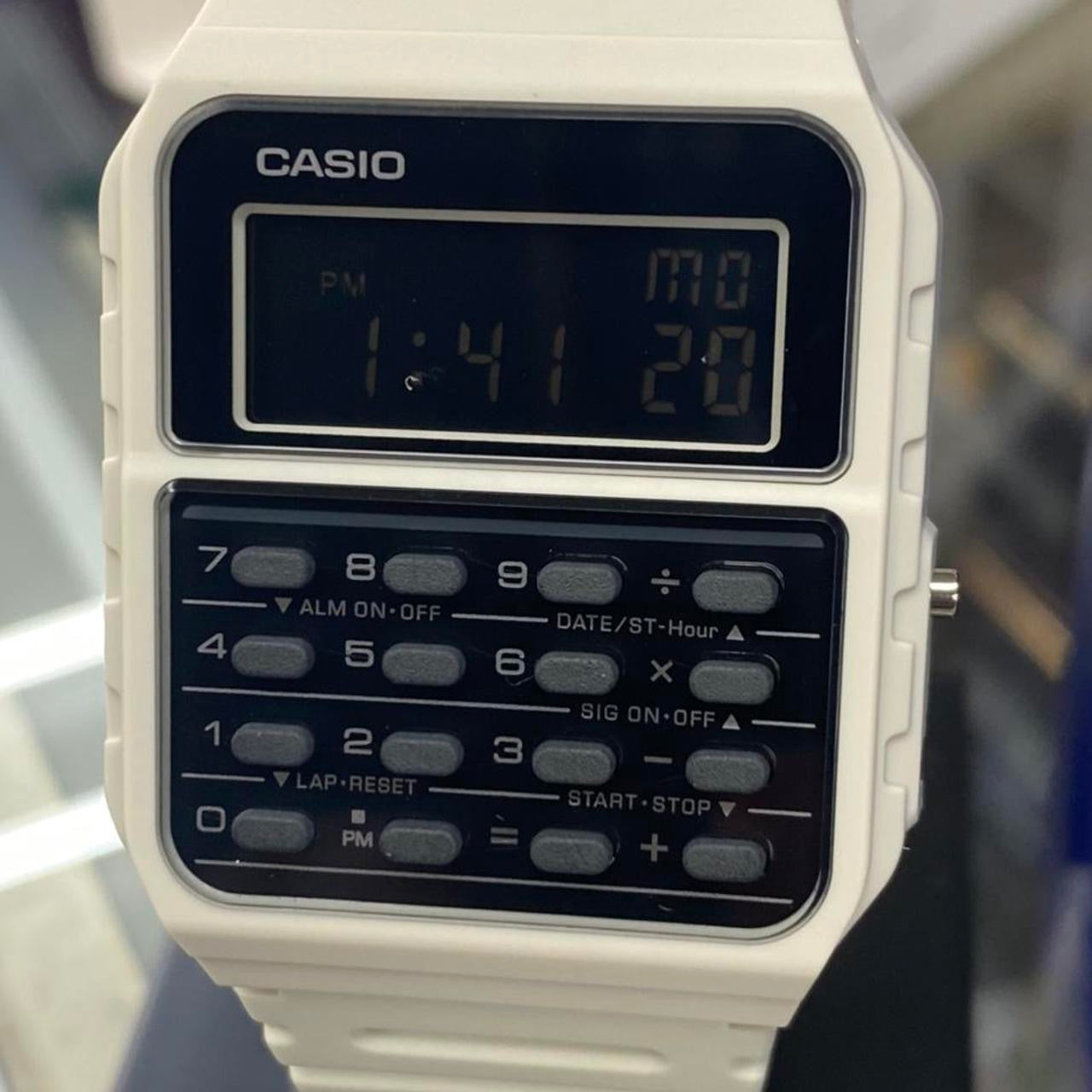 Casio Calculator Watch , Unisex Size 34 mm Diameter , Lightweight in Your Wrist , 8 inches Wrist Round Long