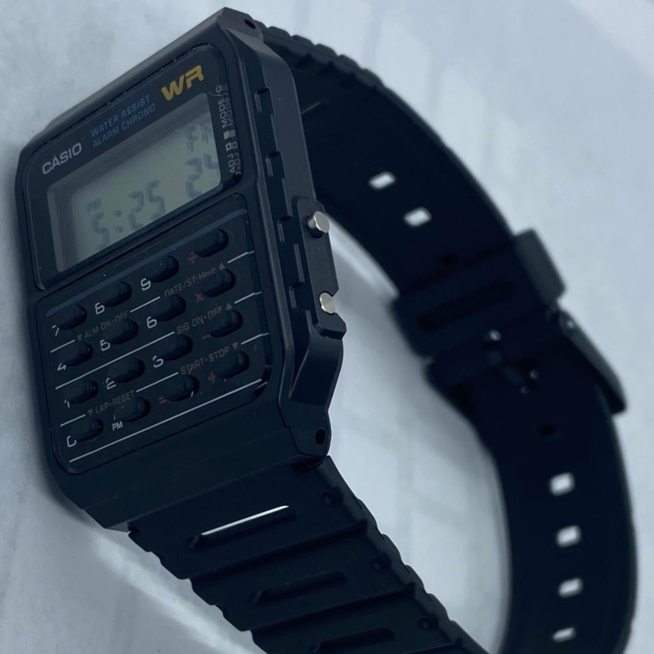 Casio Calculator Watch , Unisex Size 34 mm Diameter , Lightweight in Your Wrist , 8 inches Wrist Round Long