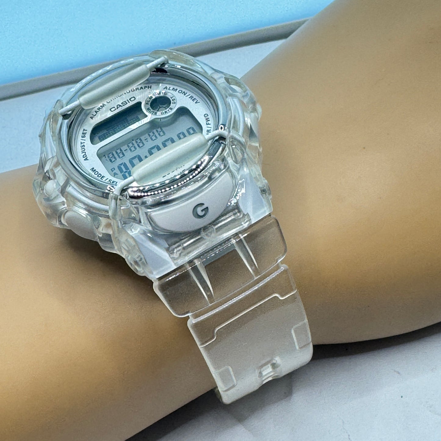 Baby-G Sports Watch for Ladies or Young Teen . Tough , Clear Color , Sports Watch , Brand New .