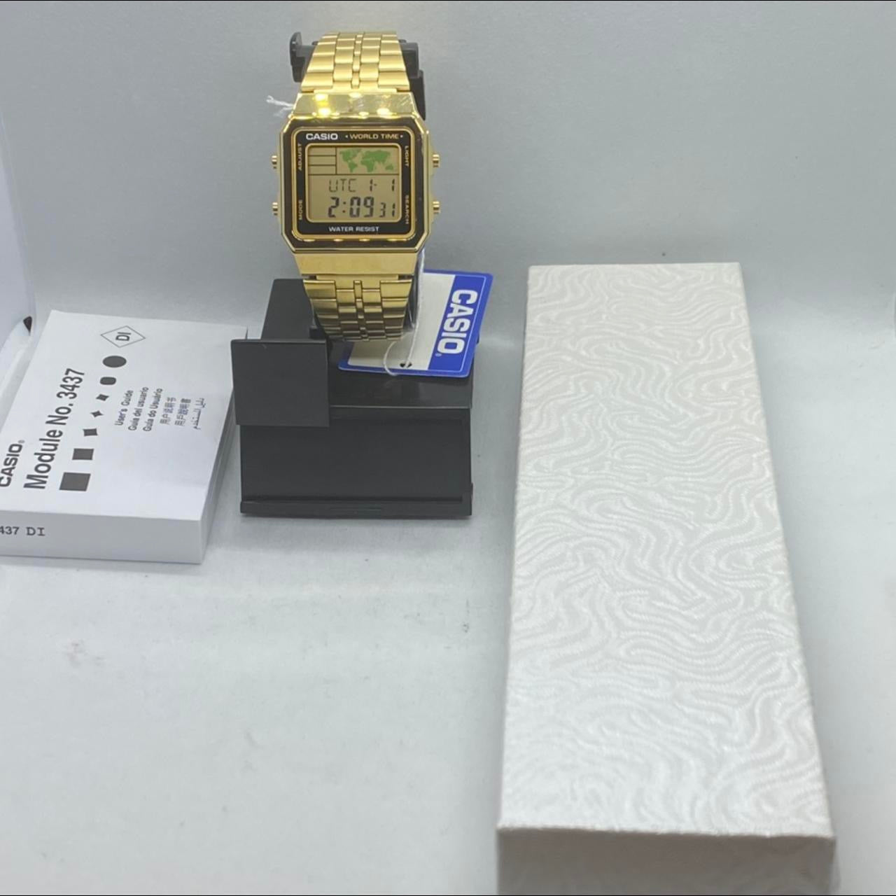 Casio Goldtone Color
Watch ,
Unisex Wrist Size ,
Adjustable Band
Band Expand up to 8 inches Long,
35 mm Diameter New Item
Stainless Steel
Digital Movement