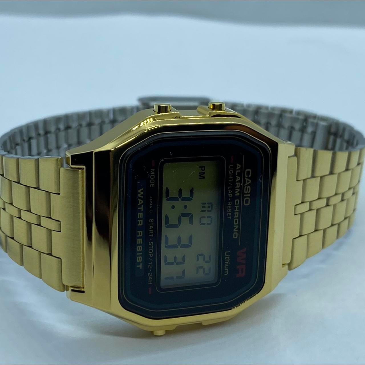 Casio Goldtone Color
Watch ,
Unisex Wrist Size ,
Adjustable Band
Band Expand up to 8 inches Long,
34mm Diameter New Item
Stainless Steel
Digital Movement