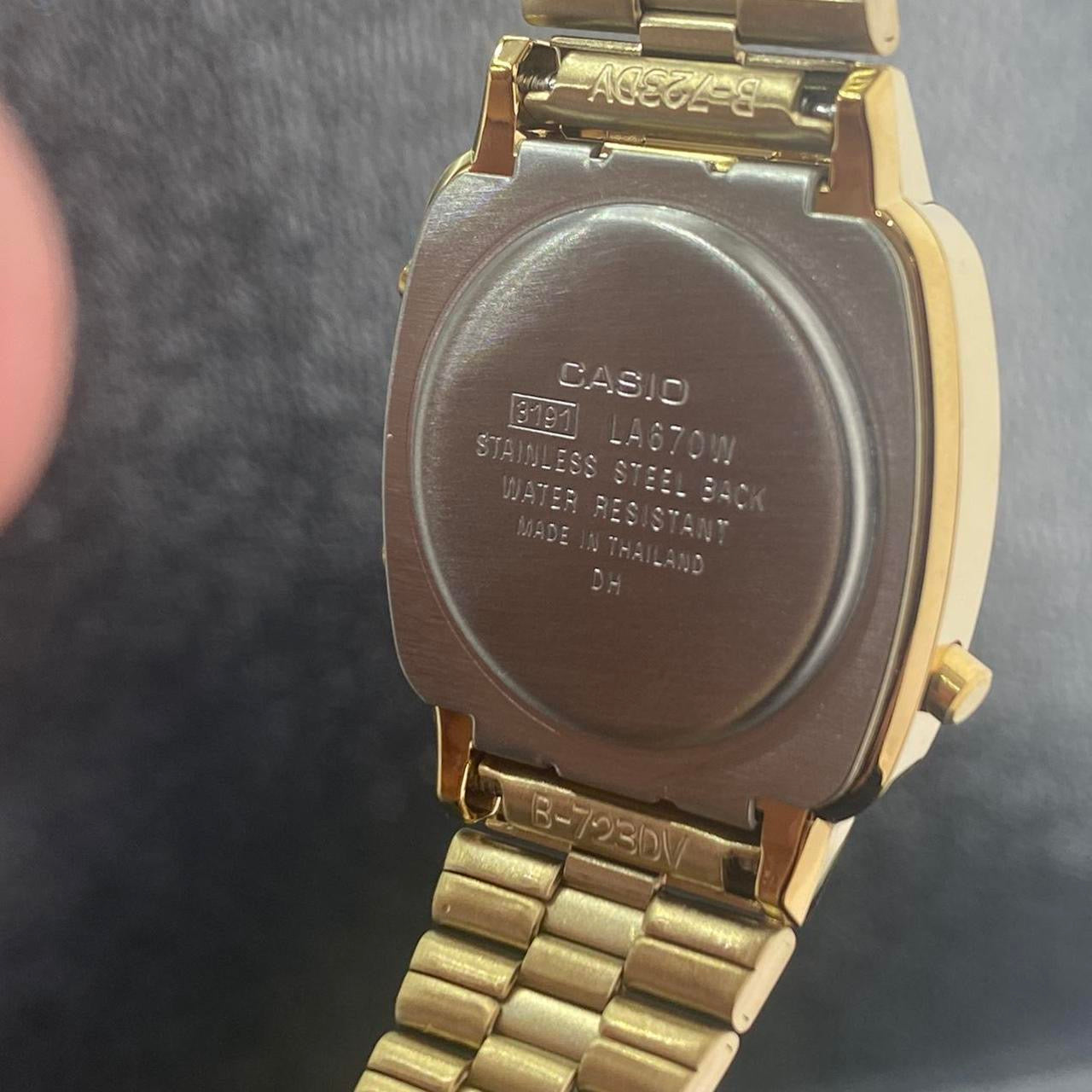 Casio small watch for ladies or adult or for teen