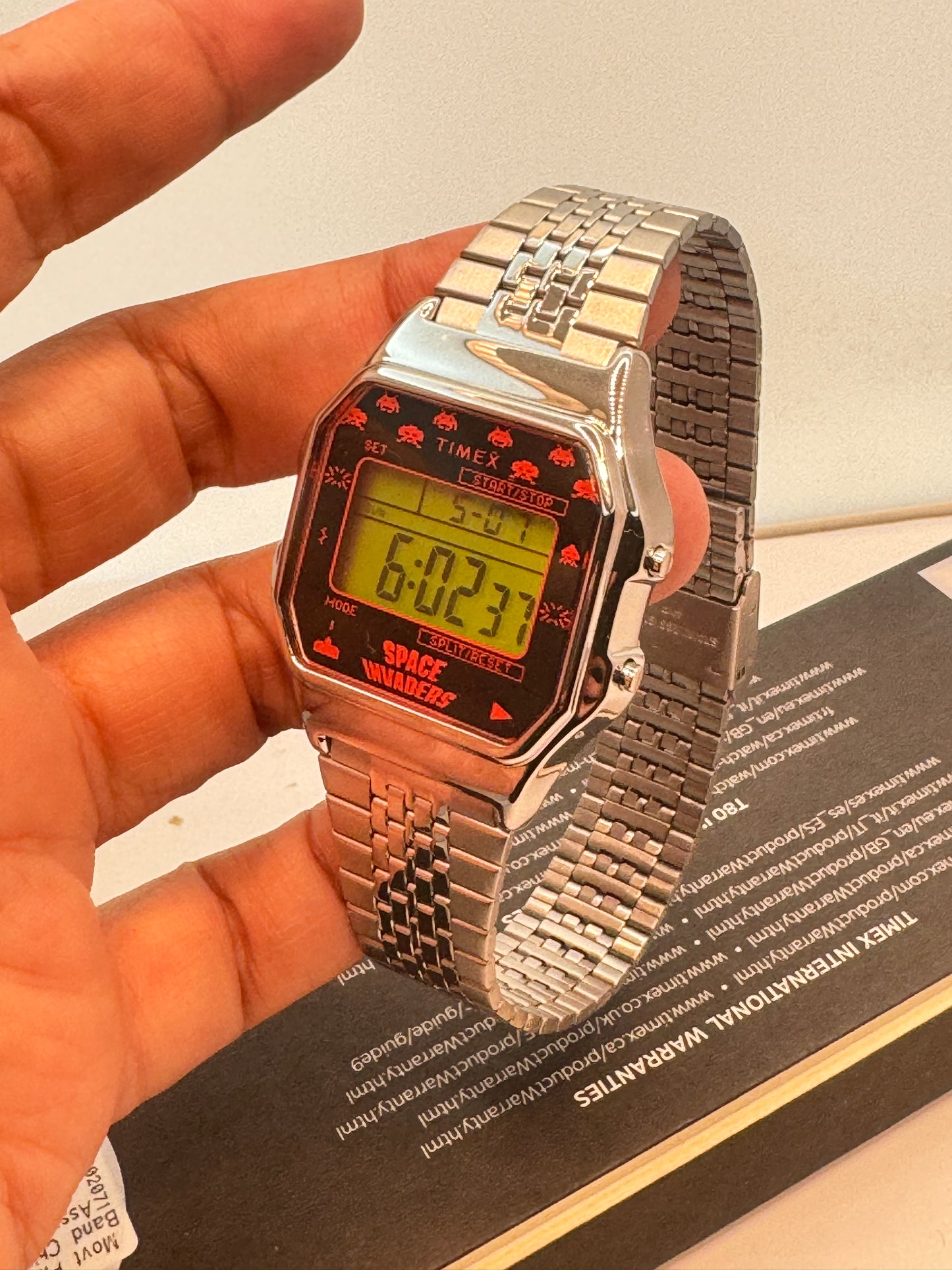 TImex Watch for Men or for Female Unisex Size 35mm Case Diameter Stainless Steel