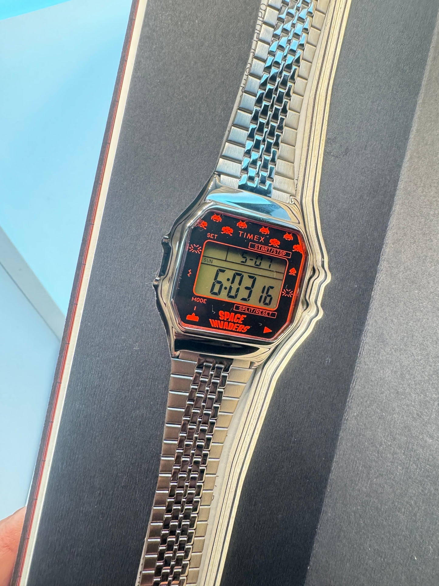 TImex Watch for Men or for Female Unisex Size 35mm Case Diameter Stainless Steel