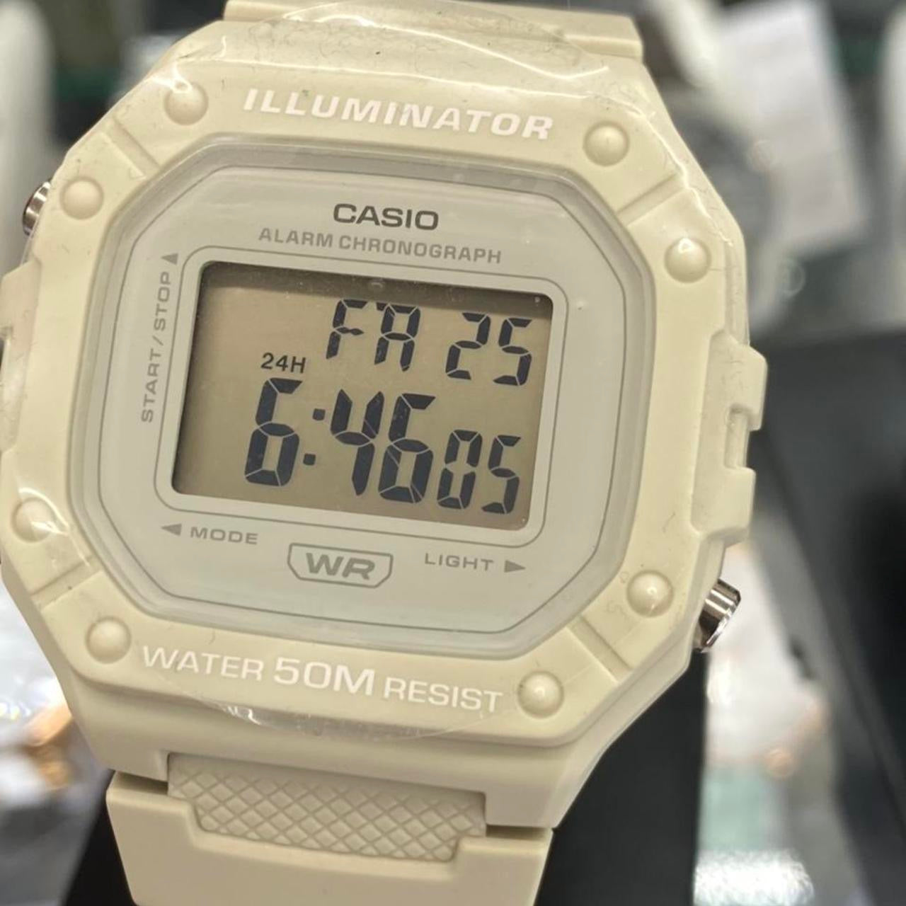 CASIO SPORTS WATCH FOR MEN OR FOR TEEN 40 MM DIAMETER CASUAL WORK OR DAILY WATCH BRAND NEW ITEM 9 INCHES ROUND LONG NEW ITEM , NEW BATTERY , LIGHT, TIMER, STOP WATCH 