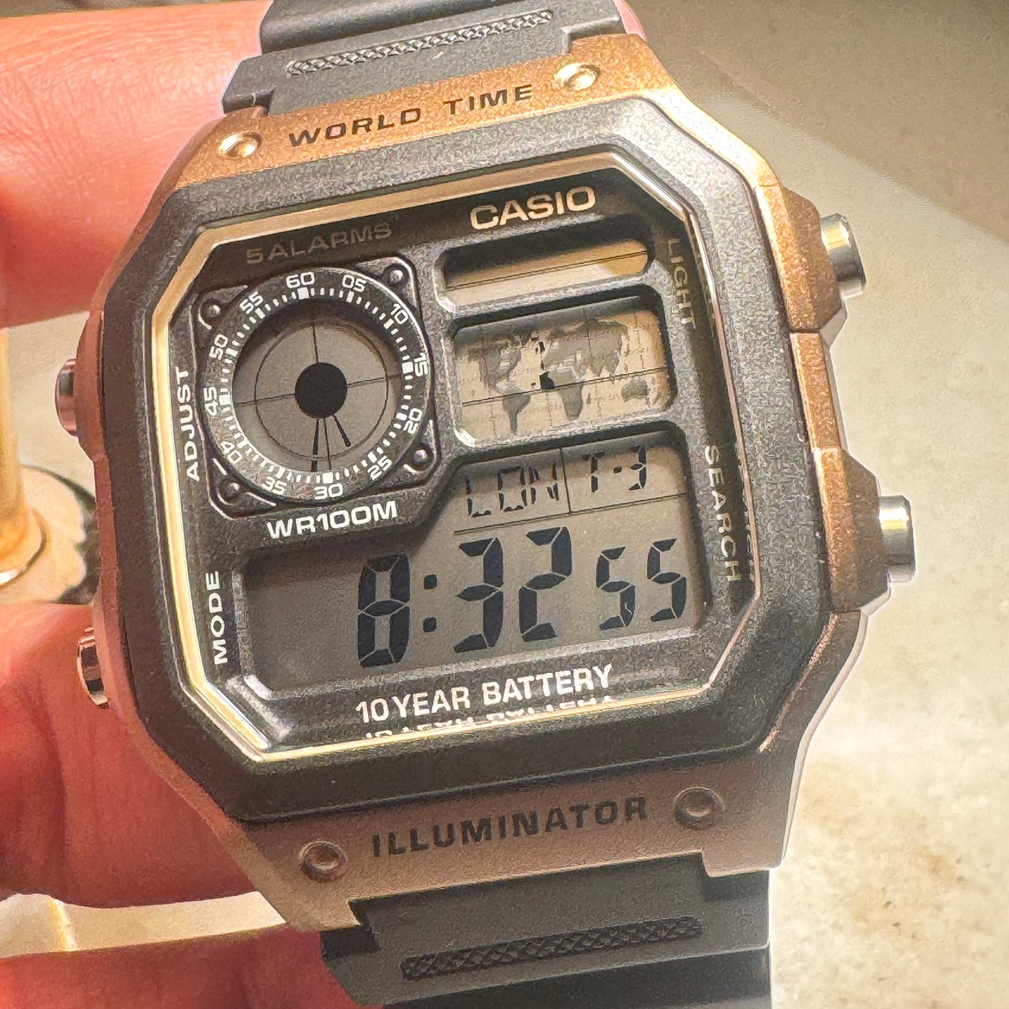 Casio Watch Men , Teen or Men Size 40 mm Diameter Digital / Alarm / Timer / Light Digital This is brand new design just came Rubber Band , Brown and Black Color Fits 9 inches Long Brand New Item 