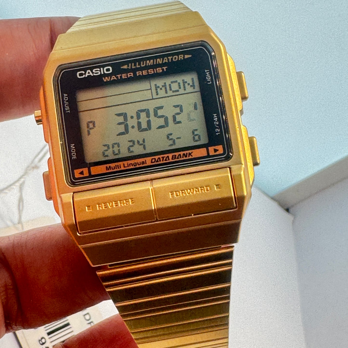 Casio Watch Men , Teen or Men Size 40 mm Diameter Digital / Alarm / Timer / Light Digital This is brand new design just came Rubber Band Color Gray and Black Fits 9 inches Long Brand New Item 