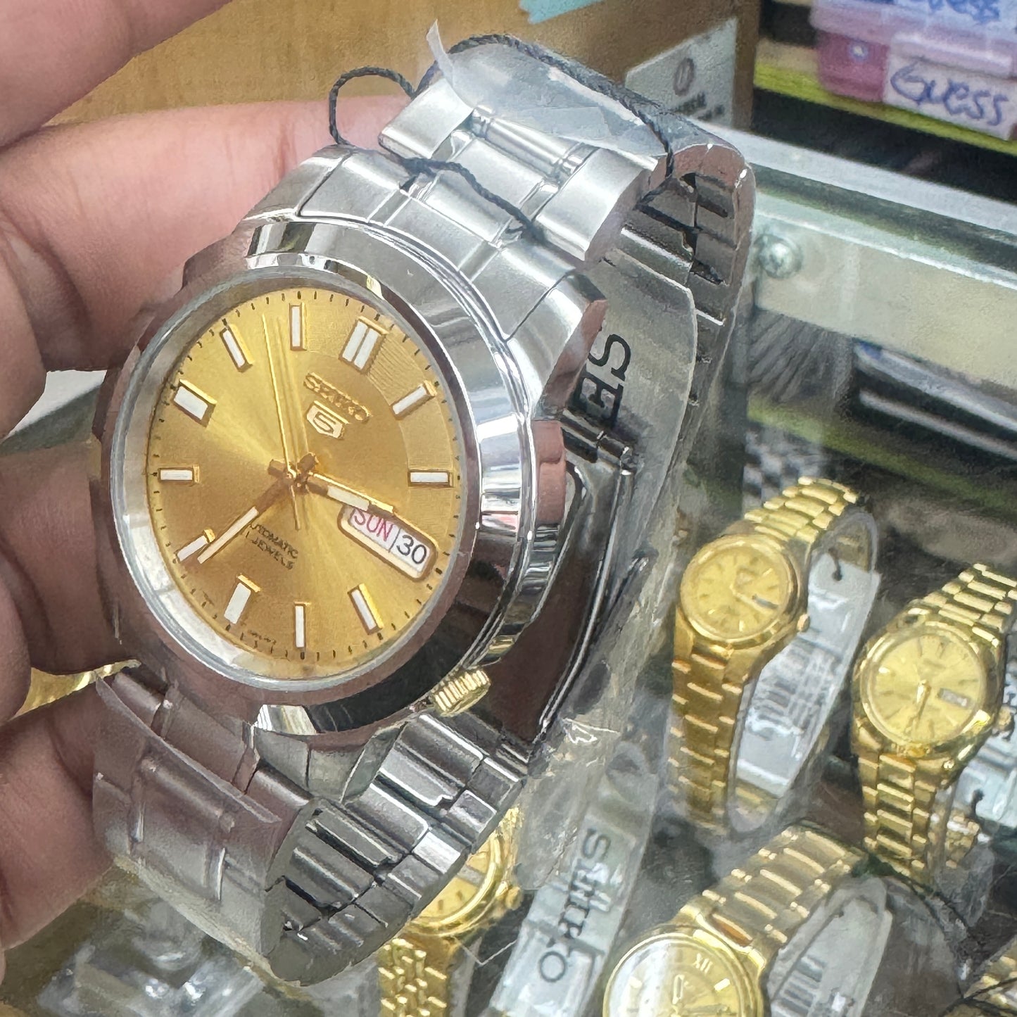 Seiko Automatic Movement for Men Watch  Goldtone / Yellow and Gray Color  See through back crystal glass   Size : 40mm Diameter Men Wrist Size  Stainless Steel Material   Brand New Item with Tag  Box is color black regular black box  self-winding,” automa