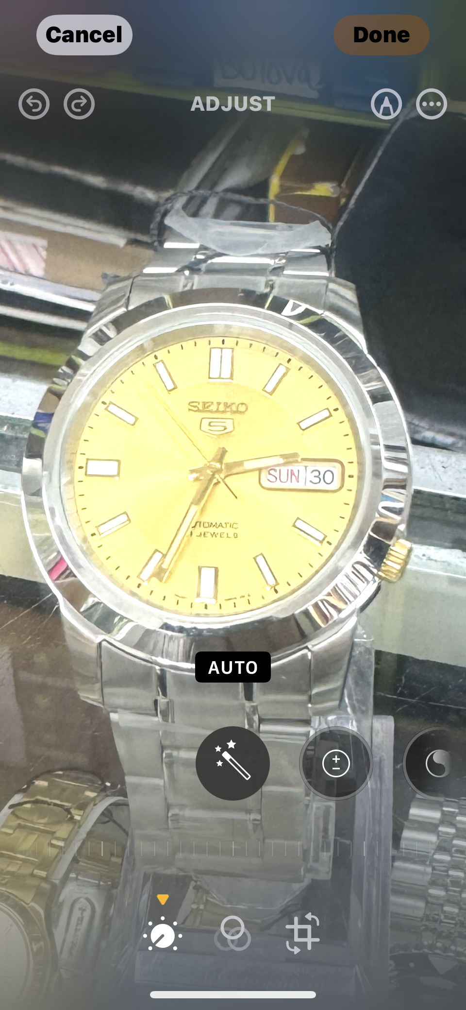 Seiko Automatic Movement for Men Watch  Goldtone / Yellow and Gray Color  See through back crystal glass   Size : 40mm Diameter Men Wrist Size  Stainless Steel Material   Brand New Item with Tag  Box is color black regular black box  self-winding,” automa