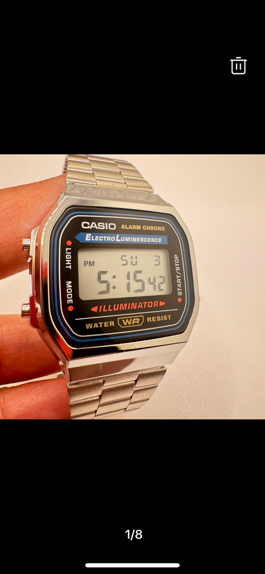 Casio Unisex Wrist Watch , Wide 35mm Diameter , Brand New Item, Stainless Steel , Lightweight ,  Digital Movement , Brand New Item, Fits Up To 8 inches Long. Package in a Lightweight Envelope From New Jersey .