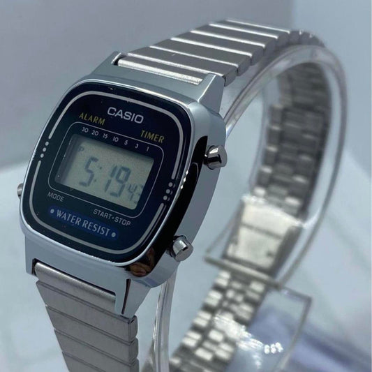 Casio Watch  Extra small Watch for Ladies or for Teen New item&nbsp;  20 mm Diameter&nbsp;  Gray&nbsp; &nbsp;Color&nbsp;  Digital movement , Timer , Alarm, Calendar ,&nbsp;  Fits up to 7 inches long&nbsp;